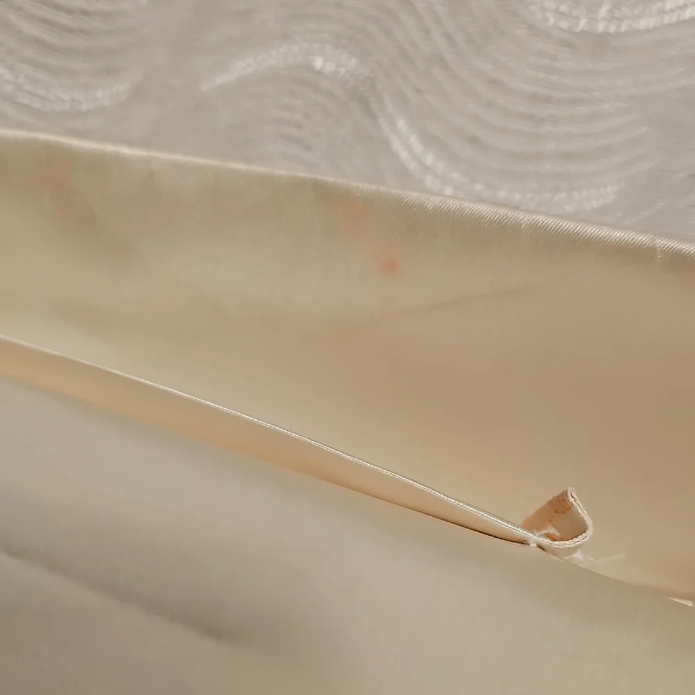 Chic Sequined Cream Clutch